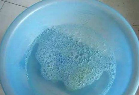 洗衣粉水